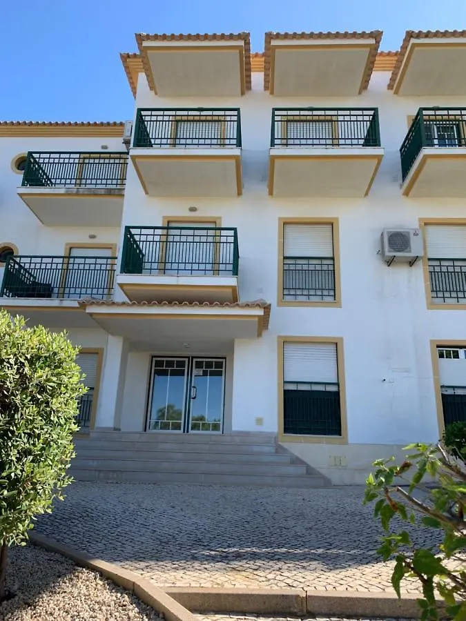 Holiday Apartment Near The Sea Gale  0*, Gale (Albufeira) Portugal